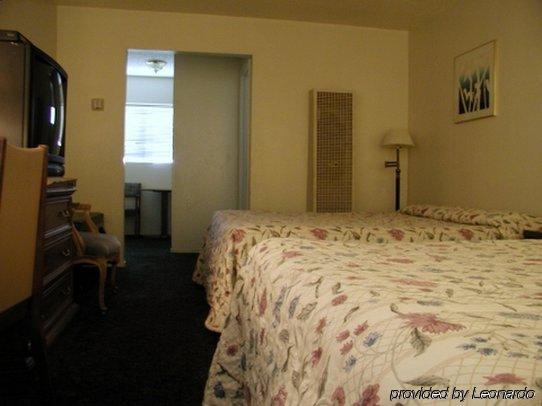 Cedar Inn & Suites South Lake Tahoe Quarto foto